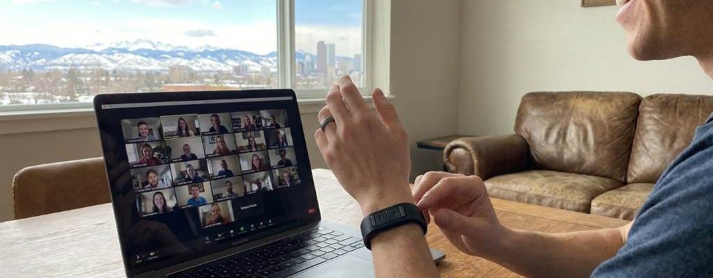 How Remote Employees in Denver, CO Improve Zoom Meetings With Better Wearable Control